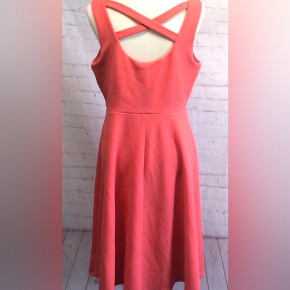 TORRID sleeveless dress w/strappy back detail. Tangerine orange size 1 or 1X - Picture 8 of 8